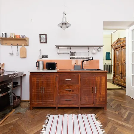Cracow Kazimierz Retro Skawinska By Renters Krakow